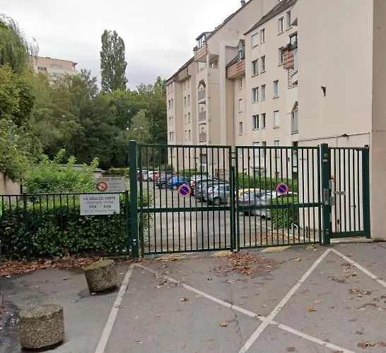 Le Faubourg-raines - Chaleureux A 5mn De La Gare Apartament *