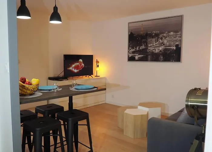 Le Faubourg-raines - Chaleureux A 5mn De La Gare Apartment Dijon