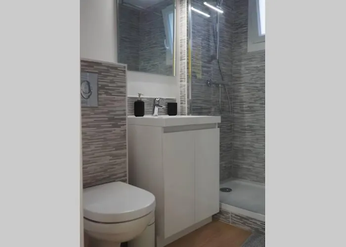 Le Faubourg-raines - Chaleureux A 5mn De La Gare *